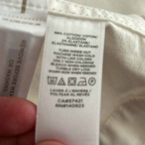 NWT Loft White Denim/Jean Jacket. XL - Picture 4 of 5